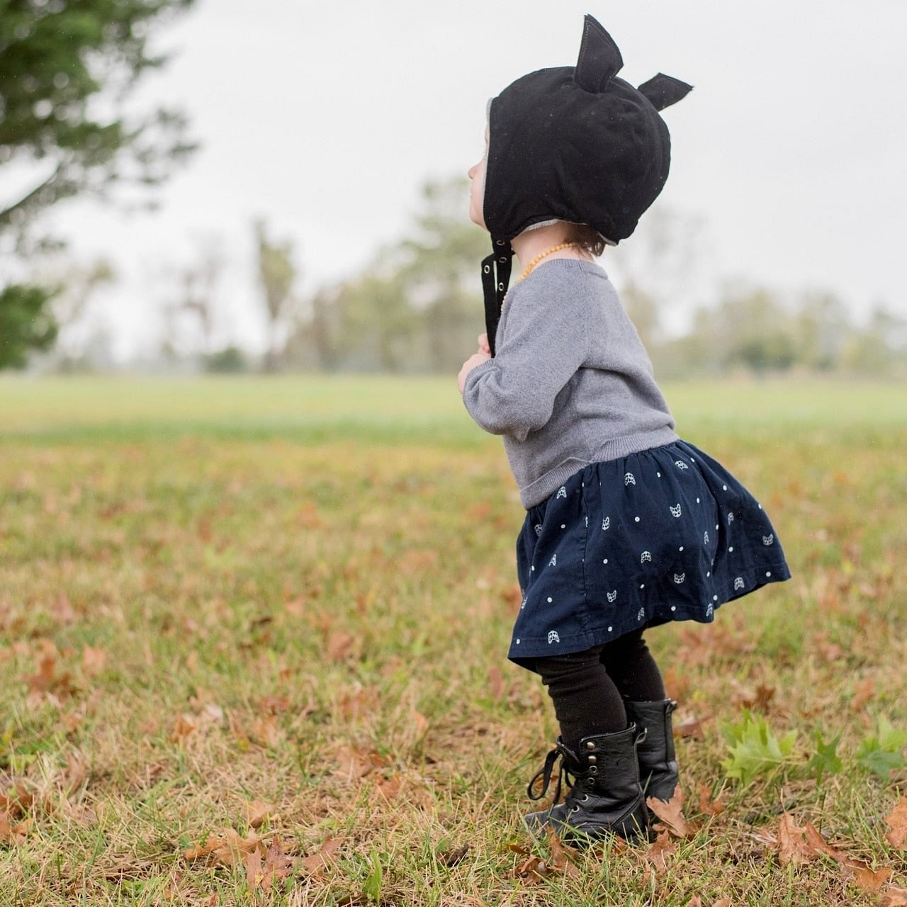 Ear Hat in black cat
