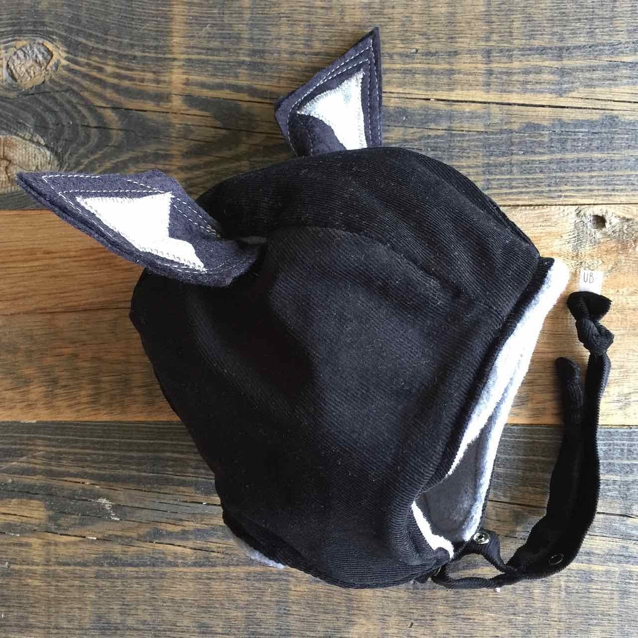 Ear Hat in black cat